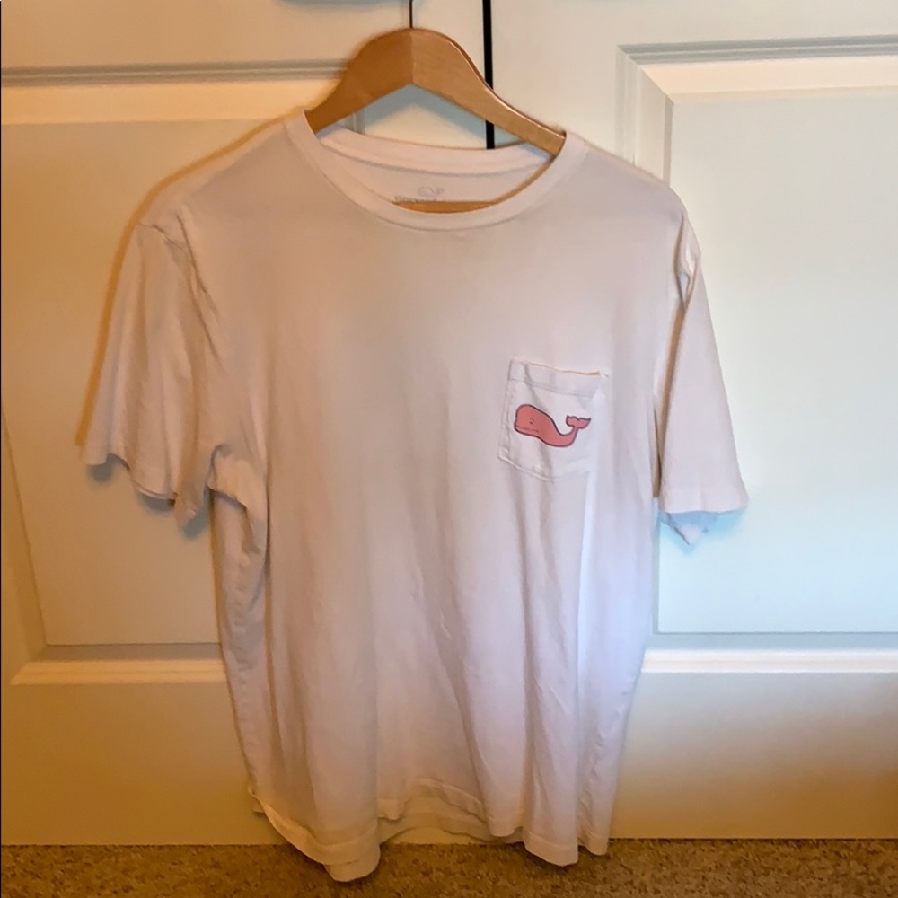 Men’s Vineyard Vines Pocket tee